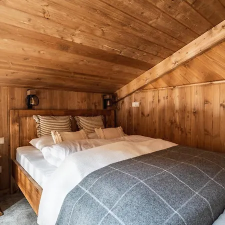 Apartment Gorska Antresola *